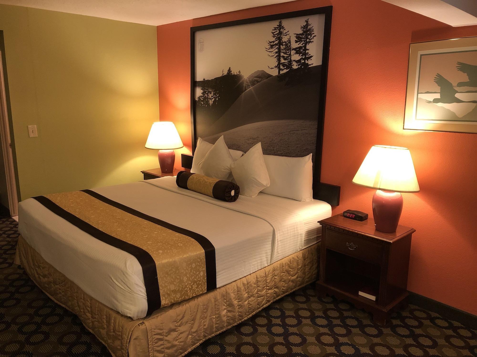 Super 8 By Wyndham Ontario Motel Buitenkant foto